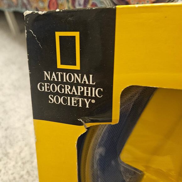 New! National Geographic Society Junior Adventure Gear Kit RARE! - Picture 2 of 5